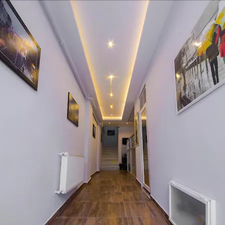Adres Karaagac شقة فندقية أديرني
