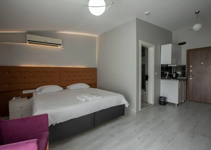 Adres Karaagac Aparthotel 3*